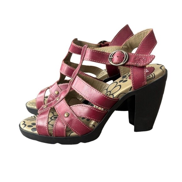 Unique Women's Red Strappy Heeled Sandals 40/9 (8.5) - Picture 3 of 8